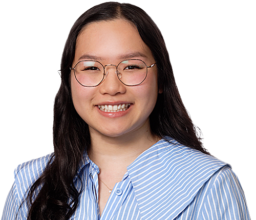 Linh Do headshot