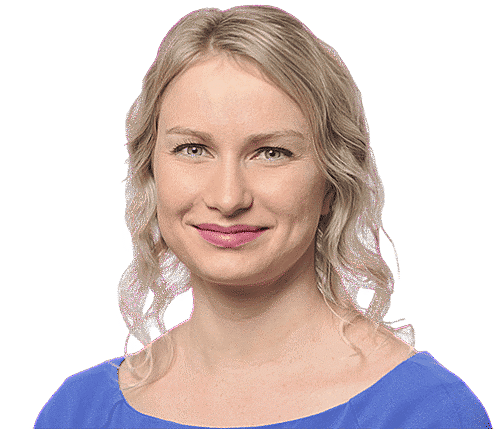 Zoe Burdack headshot