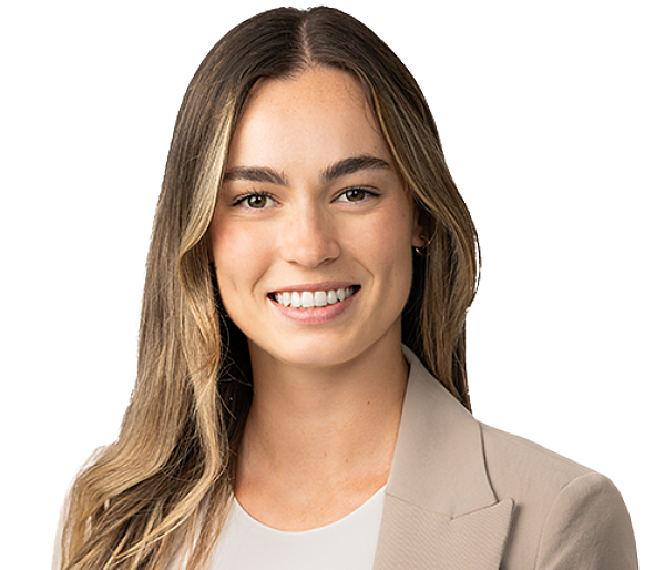 Chloe Burns headshot