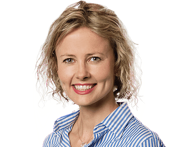 Julita Wojciechowska headshot