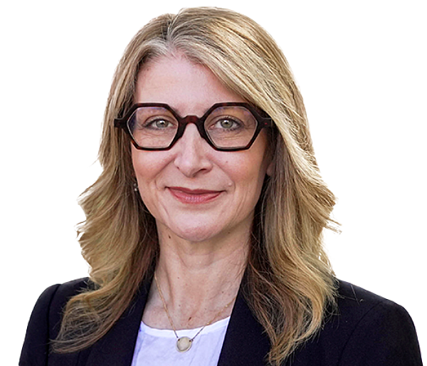Krisztina Barnett headshot
