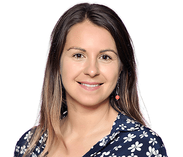 Laura Porter headshot