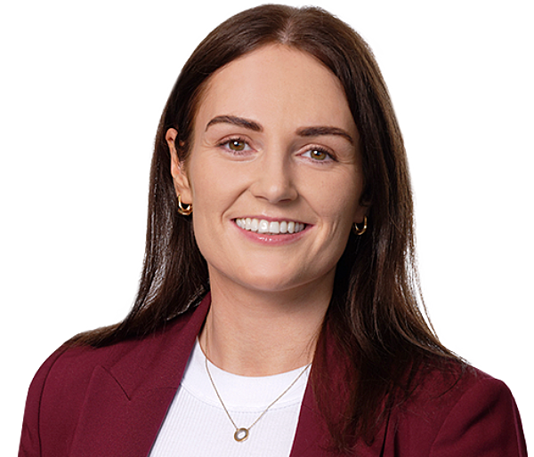 Louise Crowe headshot
