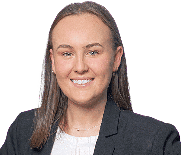 Madeleine Buhagiar headshot