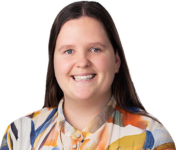 Megan Larney headshot