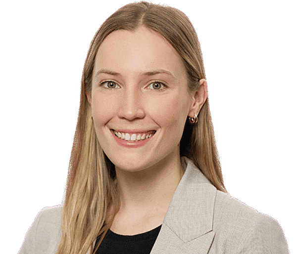 Sophie Hext headshot