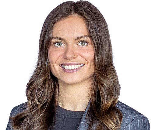 Ellie Henry headshot